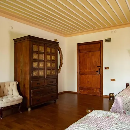 Macha Boutique Hotel